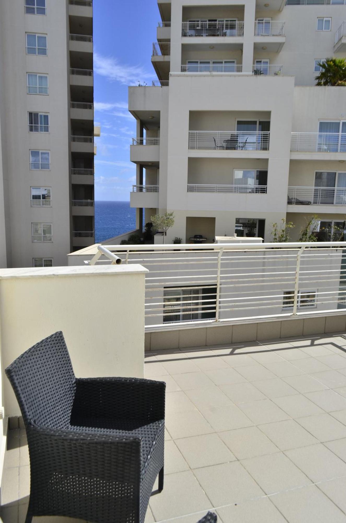 Best Location In Sliema Apartment Exterior photo